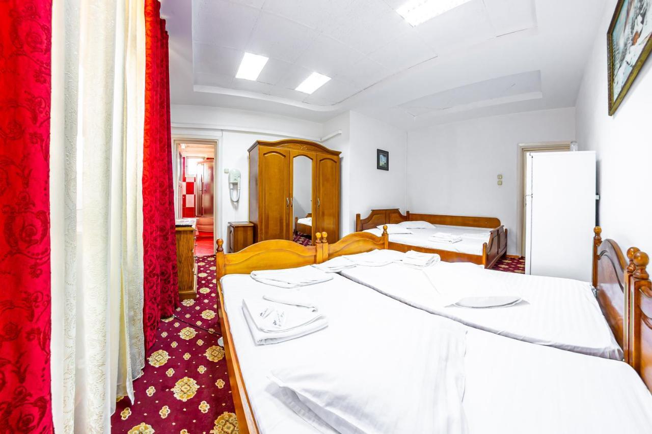 Motel Dasiana Targu Jiu Bagian luar foto